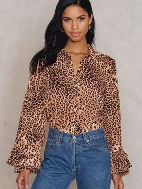 Gestuz Christine Leopard Print Bell Sleeves Mobwife Preppy Blouse Size 42= US M